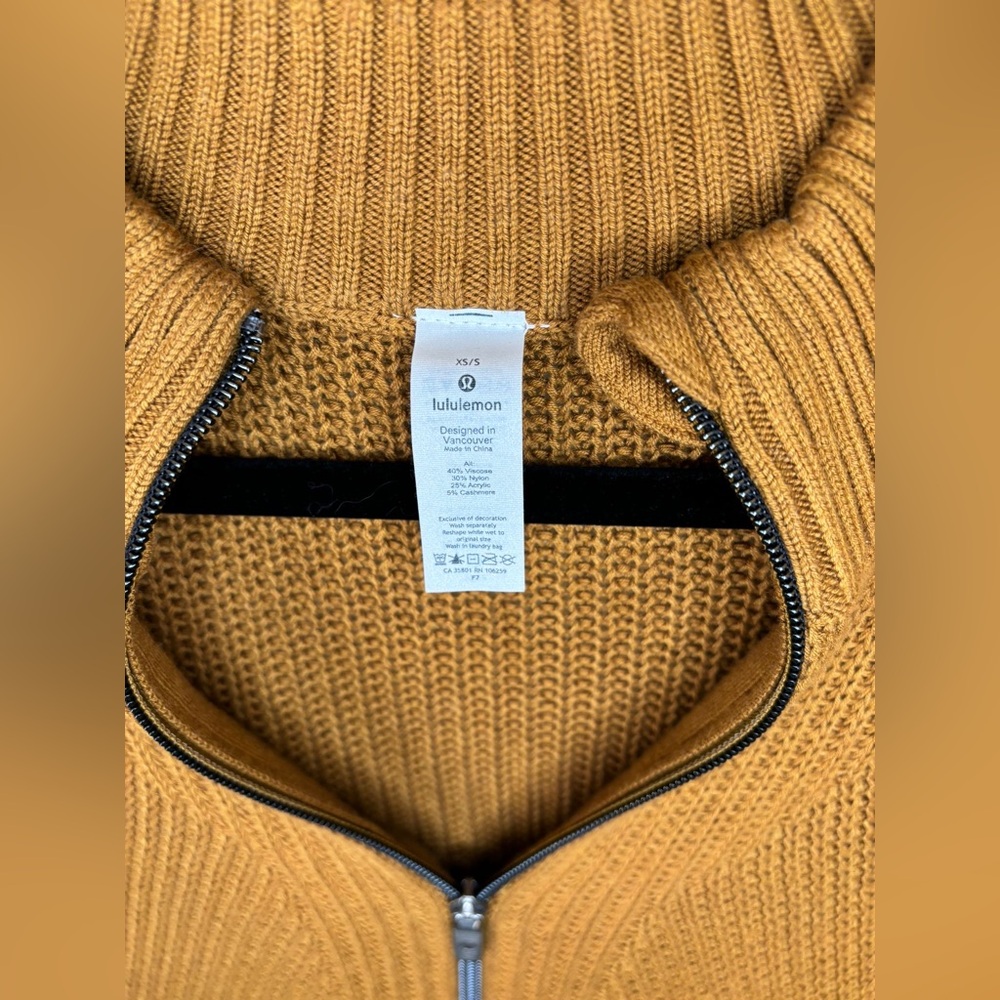 Lululemon ✨EUC✨ Softer Still Wrap- Spiced Bronze in XS/S - Picture 14 of 15